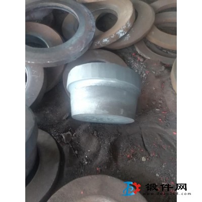 輪轂模具鍛造