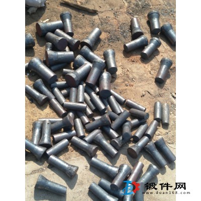 鍛打各種材質(zhì)優(yōu)質(zhì)模具，主營(yíng)3cr2w8v/h13