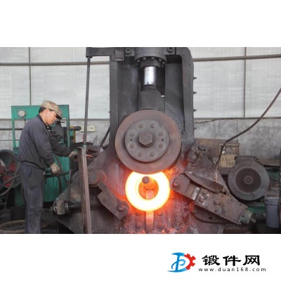 供應(yīng)法蘭鍛件
