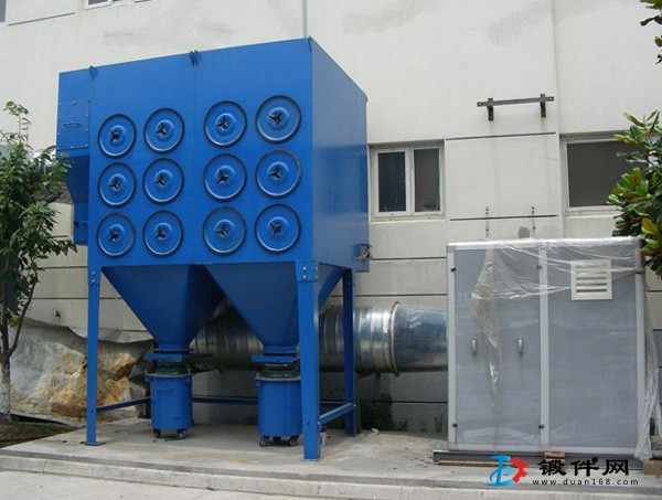內(nèi)蒙古鄂爾多斯?jié)蓾?rùn)濾筒除塵器