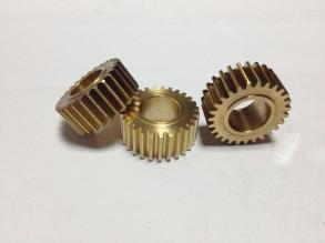 求購(gòu)銅齒輪,高8mm,內(nèi)孔2.48mm,13齒,外徑7.2mm